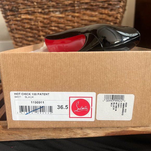 Christian Louboutin Glossy Black Heels with Red Soles - Picture 7 of 8